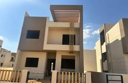 Villa - 5 Bedrooms - 5 Bathrooms for sale in Montania Park - New Zayed City - Sheikh Zayed City - Giza