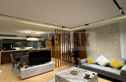 Apartment - 3 Bedrooms - 4 Bathrooms for sale in Mivida - 5th Settlement Compounds - The 5th Settlement - New Cairo City - Cairo