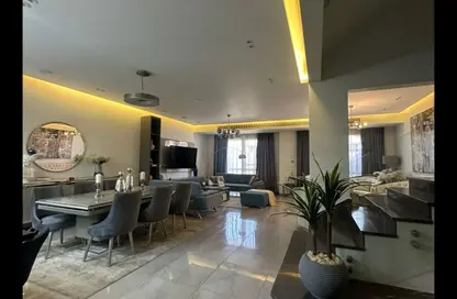 تاون هاوس - 3 غرف نوم - 3 حمامات للبيع في الباتيو 5 ايست - الباتيو - كمبوندات الشروق - مدينة الشروق - القاهرة