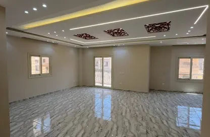 Apartment - 4 Bedrooms - 3 Bathrooms for rent in El Koronfel - The 5th Settlement - New Cairo City - Cairo