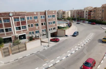 دوبلكس - 4 غرف نوم - 2 حمامات للبيع في شارع الشيخ الشعراوي - الحي الثامن - مدينة العبور - القليوبية