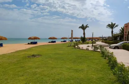 Chalet - 3 Bedrooms - 2 Bathrooms for sale in Coronado Beach - Al Ain Al Sokhna - Suez