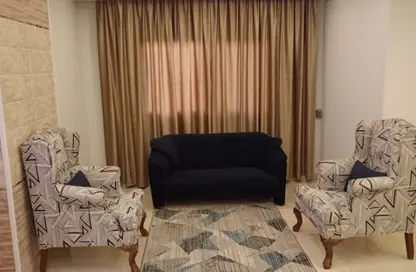 شقة - 2 غرف نوم - 1 حمام للايجار في شارع الاشرف شعبان - المنطقة الأولى - مدينة نصر - القاهرة