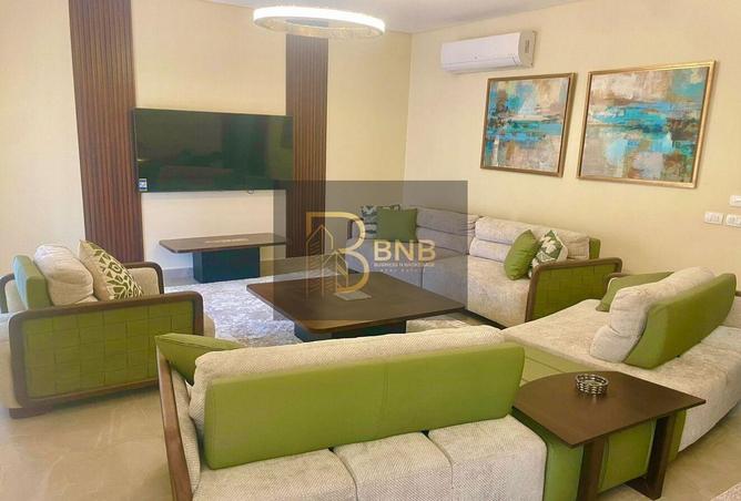 8036099 - Property Image 2