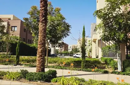 Apartment - 3 Bedrooms - 2 Bathrooms for sale in District 5 - 5th Settlement Compounds - The 5th Settlement - New Cairo City - Cairo