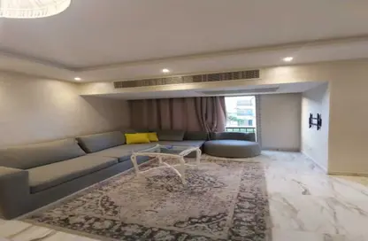 Apartment - 3 Bedrooms - 2 Bathrooms for rent in Stone Residence - 5th Settlement Compounds - The 5th Settlement - New Cairo City - Cairo