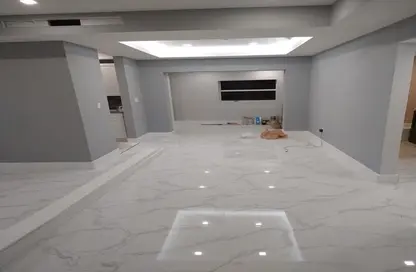 Apartment - 2 Bedrooms - 2 Bathrooms for sale in Ivoire - Sheikh Zayed City - Giza