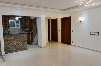 Apartment - 2 Bedrooms - 1 Bathroom for rent in District 5 - The 5th Settlement - New Cairo City - Cairo