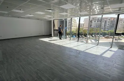 Co-Working Space - Studio - 2 Bathrooms for rent in Hyde Park Business District Mall - South Teseen St. - The 5th Settlement - New Cairo City - Cairo