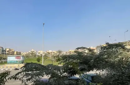 فيلا - 8 غرف نوم - 8 حمامات للبيع في المنطقة د - حى جنوب الاكايمية - مدينة القاهرة الجديدة - القاهرة