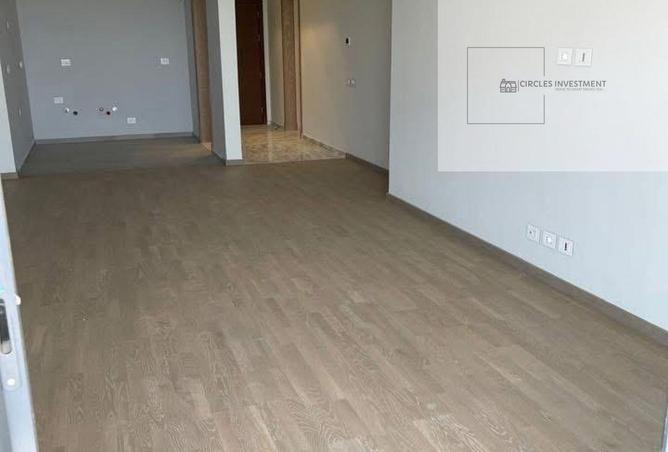 8019874 - Property Image 3