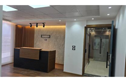 Office Space - Studio - 3 Bathrooms for rent in Al Nasr St. - El Laselky - New Maadi - Hay El Maadi - Cairo