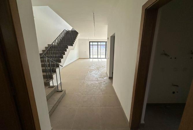 8215070 - Property Image 3