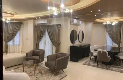 شقة - 2 غرف نوم - 2 حمامات للايجار في عمارات البنفسج - البنفسج - مدينة القاهرة الجديدة - القاهرة