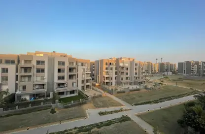 شقة - 2 غرف نوم - 2 حمامات للبيع في كمبوند فيلدج جاردن القطامية - كمبوندات التجمع الخامس - التجمع الخامس - مدينة القاهرة الجديدة - القاهرة