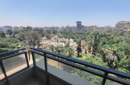 Apartment - 4 Bedrooms - 5 Bathrooms for sale in Hassan Sabri St. - Zamalek - Cairo