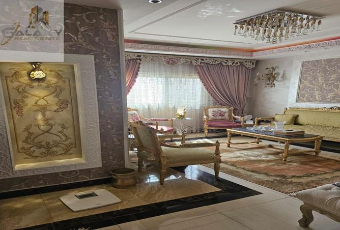 8257021 - Property Image 2