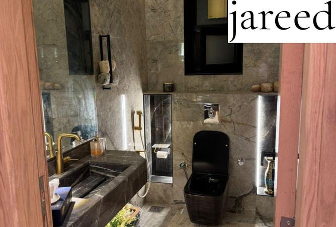 8377374 - Property Image 2