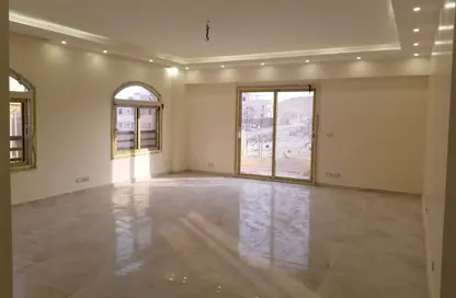 شقة - 3 غرف نوم - 2 حمامات للايجار في لافيدا البستان - محور 26 يوليو - مدينة 6 أكتوبر - الجيزة