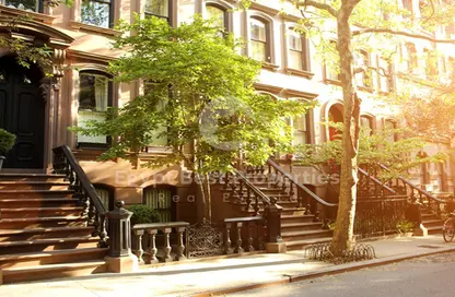 Apartment - 2 Bedrooms - 3 Bathrooms for sale in Village West - Sheikh Zayed Compounds - Sheikh Zayed City - Giza