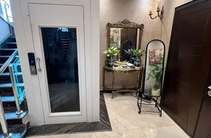 Villa - 4 Bedrooms - 4 Bathrooms for sale in El Rehab Extension - Al Rehab - New Cairo City - Cairo