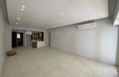 Apartment - 3 Bedrooms - 3 Bathrooms for rent in Moon Residences - Fifth Square - The 5th Settlement - New Cairo City - Cairo