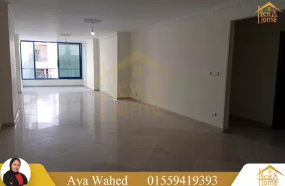 Apartment - 3 Bedrooms - 3 Bathrooms for rent in Mohammed Bek Gebreel St. - Roushdy - Hay Sharq - Alexandria