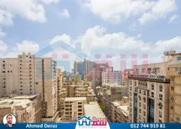 شقة - 3 غرف نوم - 2 حمامات للبيع في شارع شعراوي - لوران - حي شرق - الاسكندرية