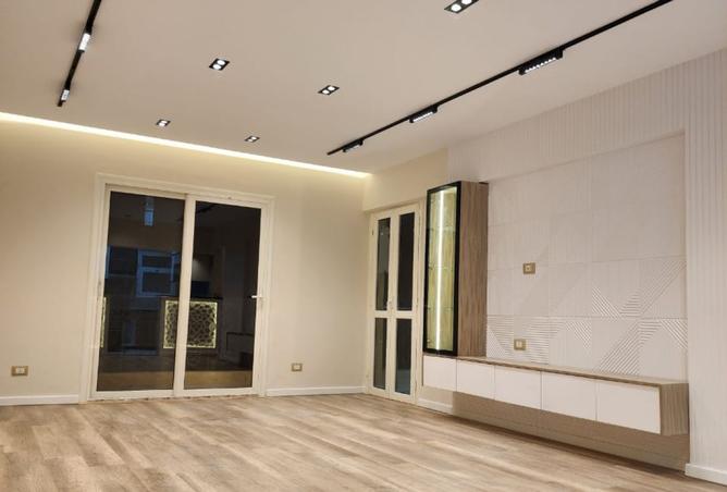 8541906 - Property Image 3