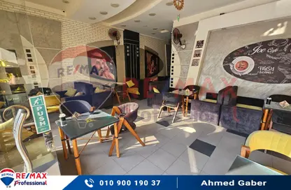 محل تجاري - استوديو - 2 حمامات للبيع في طريق الجيش - سيدي بشر - حي اول المنتزة - الاسكندرية