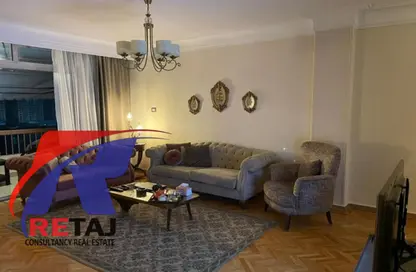 شقة - 2 غرف نوم - 1 حمام للايجار في شارع عمارات رابعه - ارض الجولف - مصر الجديدة - القاهرة