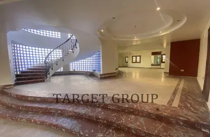 Villa for sale in Area B - Ganoob El Acadimia - New Cairo City - Cairo