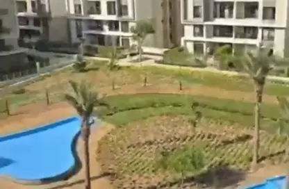 Apartment - 2 Bedrooms - 3 Bathrooms for sale in Moon Residences - Fifth Square - The 5th Settlement - New Cairo City - Cairo