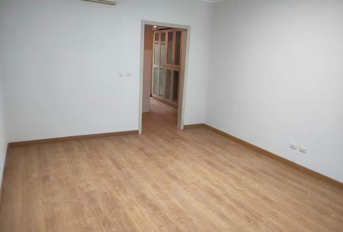 8091020 - Property Image 3