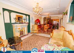 Apartment - 3 Bedrooms - 3 Bathrooms for sale in Zein Al Abdeen St. - Moharam Bek - Hay Wasat - Alexandria