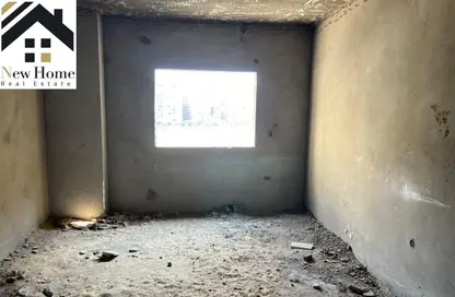 شقة - 3 غرف نوم - 2 حمامات للبيع في الهضبة الوسطي - المقطم - القاهرة