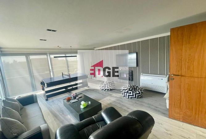 8370601 - Property Image 3