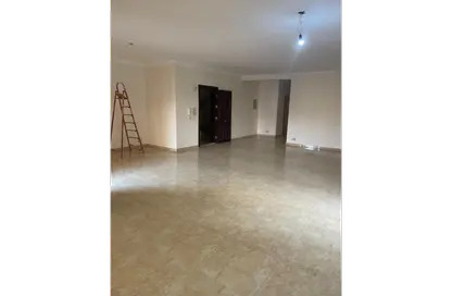 Apartment - 3 Bedrooms - 2 Bathrooms for rent in El Yasmeen 7 - El Yasmeen - New Cairo City - Cairo