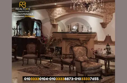 Townhouse - 3 Bedrooms - 3 Bathrooms for sale in Royal Valley - 26th of July Corridor - 6 October City - Giza