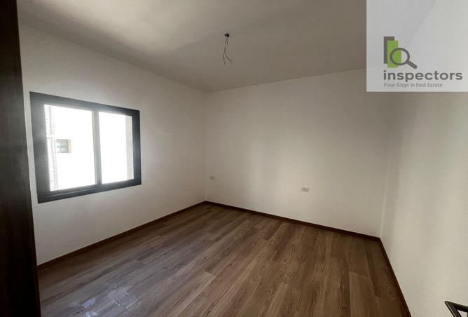 7992082 - Property Image 2