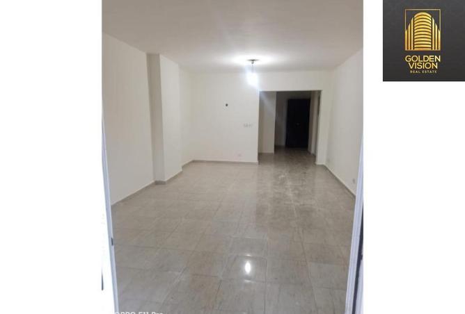 8370333 - Property Image 2