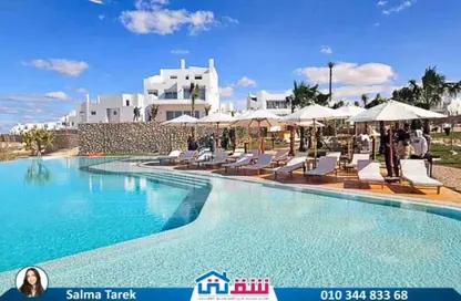 Chalet - 2 Bedrooms - 2 Bathrooms for sale in Ras Al Hekma - North Coast