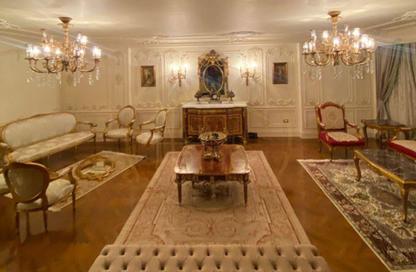 Apartment - 5 Bedrooms - 5 Bathrooms for sale in Mohamed Bahaa Al Din Al Ghouri St. - Smouha - Hay Sharq - Alexandria