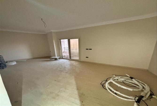 8258016 - Property Image 3