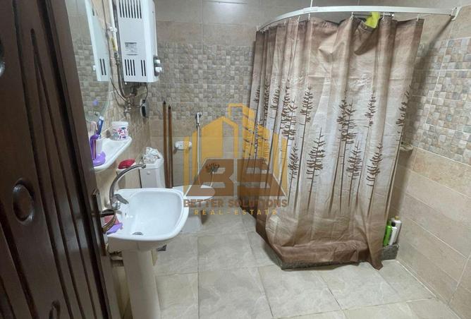 8225500 - Property Image 2