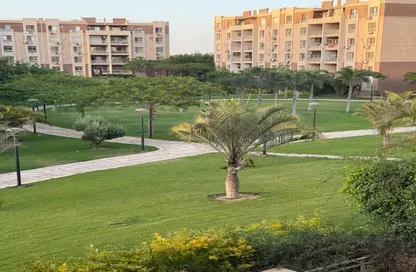Apartment - 2 Bedrooms - 2 Bathrooms for sale in Madinaty - Cairo