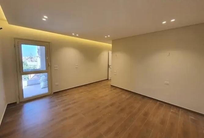 8357334 - Property Image 3