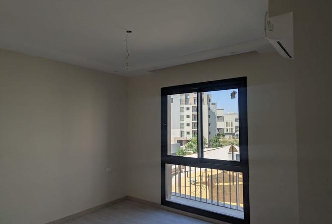 8125622 - Property Image 2