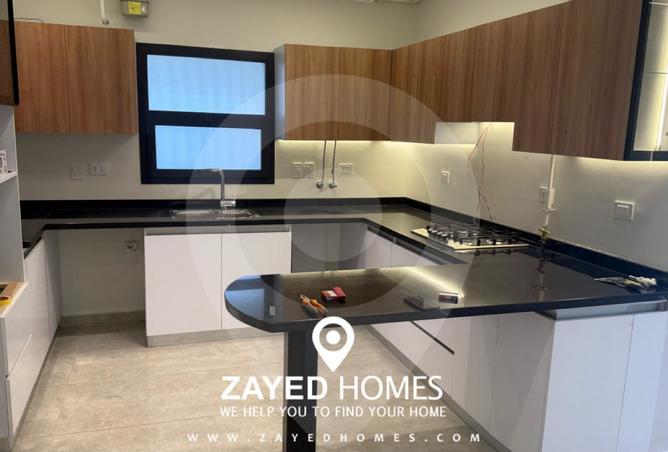 8260660 - Property Image 2