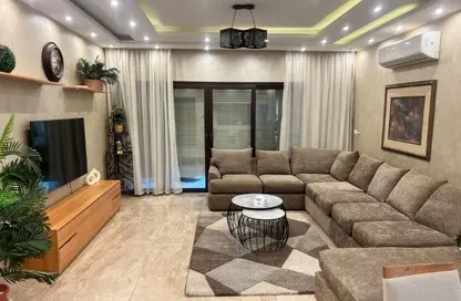 شقة - 3 غرف نوم - 3 حمامات للايجار في 16 وان - كمبوندات الشيخ زايد - الشيخ زايد - الجيزة